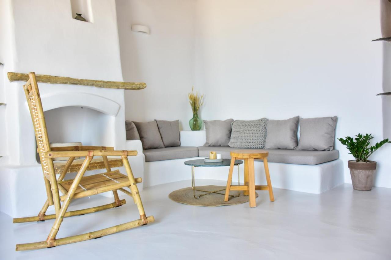 Living Theros Luxury Suites Kardhianí エクステリア 写真