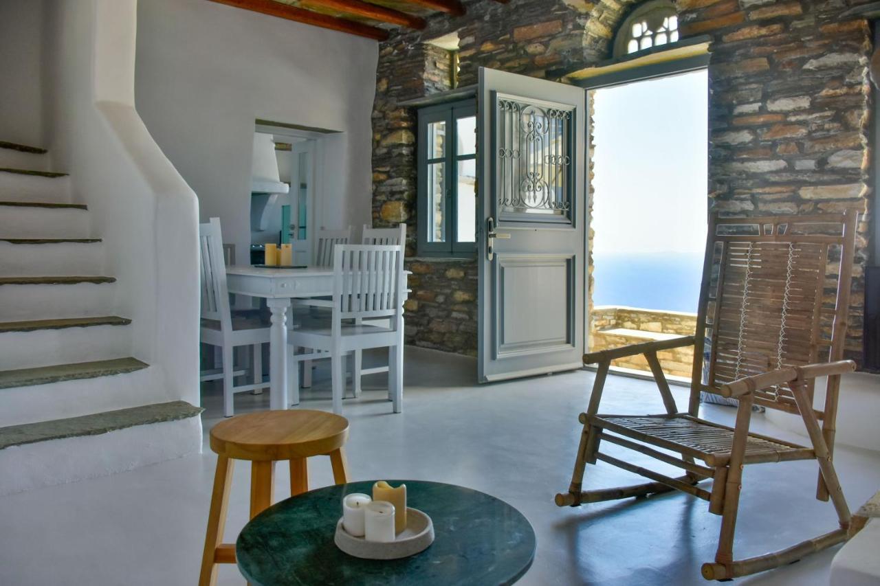 Living Theros Luxury Suites Kardhianí エクステリア 写真