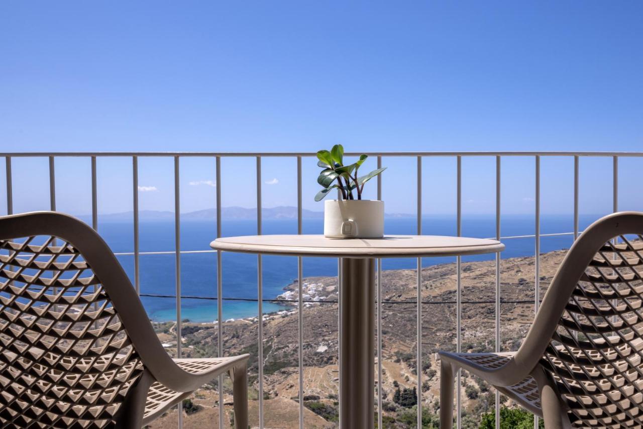 Living Theros Luxury Suites Kardhianí 部屋 写真