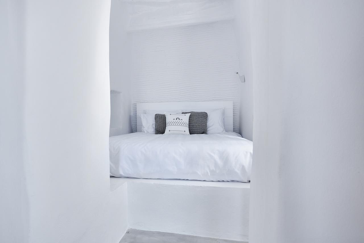 Living Theros Luxury Suites Kardhianí エクステリア 写真