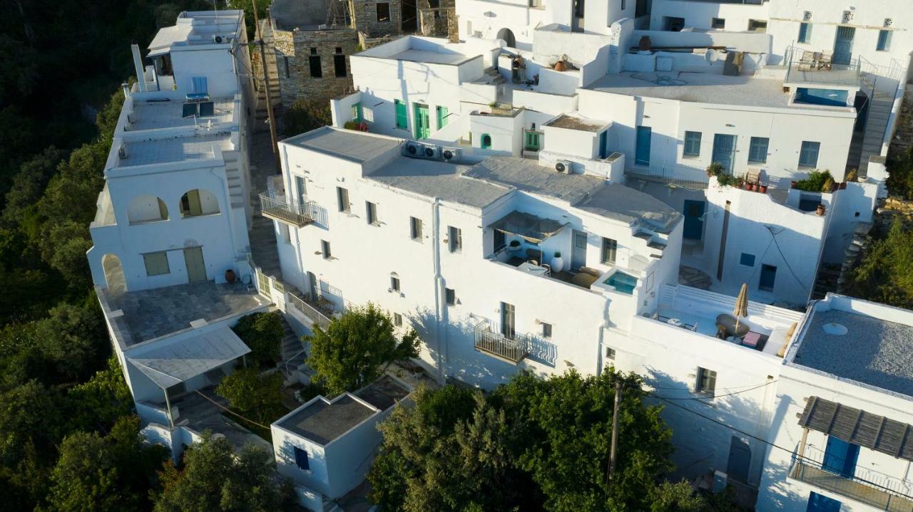Living Theros Luxury Suites Kardhianí エクステリア 写真